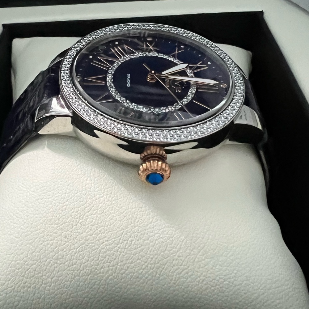 Blue Gevril Gv2 Astor II diamond watch